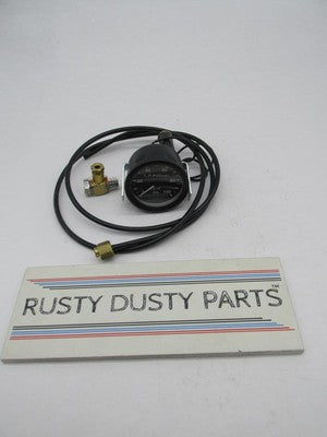 L.P Williams 2.25" Oil Pressure Gauge & Line