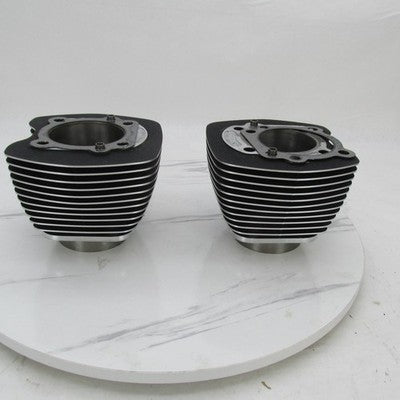 Pair of Harley OEM Cylinder Jugs Barrels 88ci 3.75" Bore Touring FLHTC