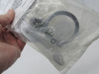 Harley-Davidson Genuine NOS FLHR 2" Gauge Bracket Kit 67929-05