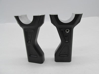 Pair of Harley Davidson Black Handlebar 4.5 Inch 4" Risers Bottom Port