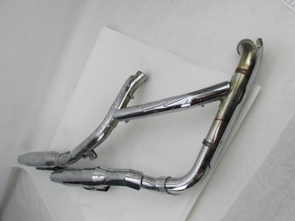 Harley-Davidson Genuine FXR Exhaust System 65657-87A & 65747-87A
