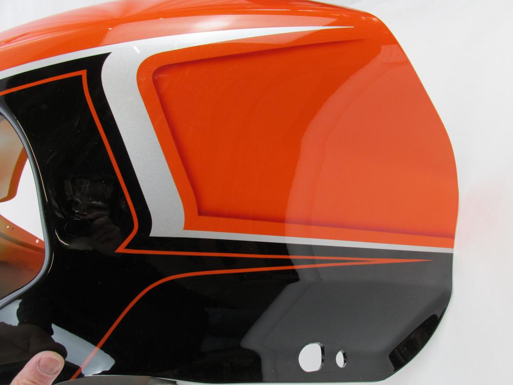 Harley-Davidson FLTRXSE CVO Tri-Tone Orange Coyote Dingo Fairing 57000