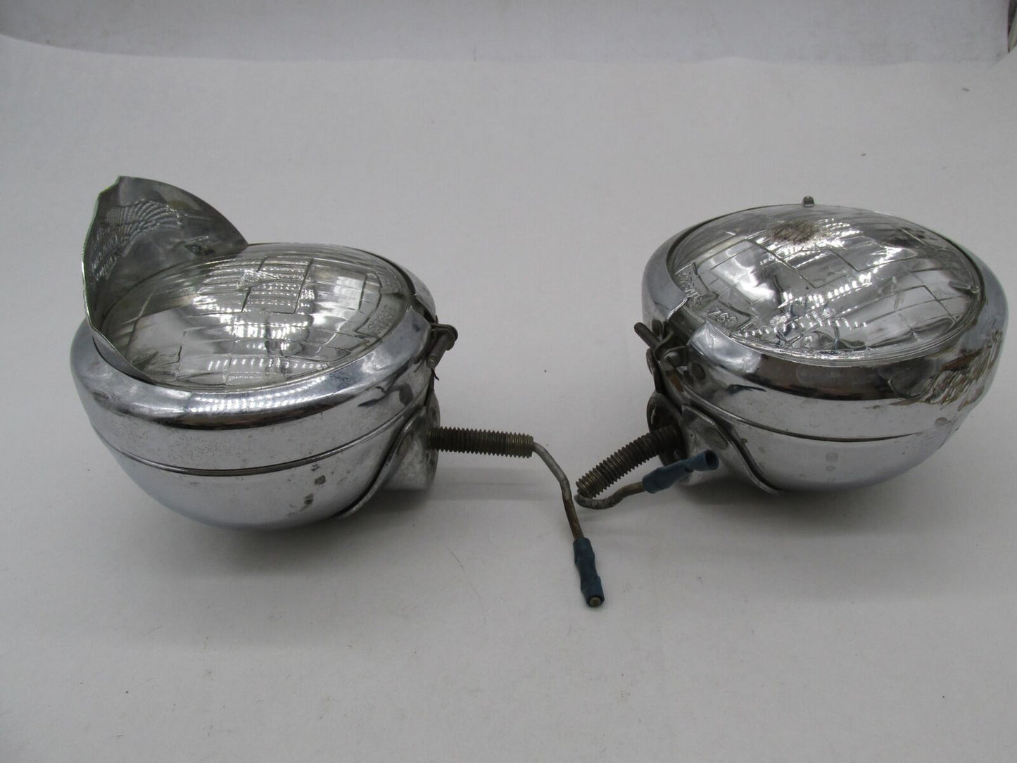Pair of Harley Davidson Genuine Guide H 0 62 Driving Auxiliary Spot Lamps Lights