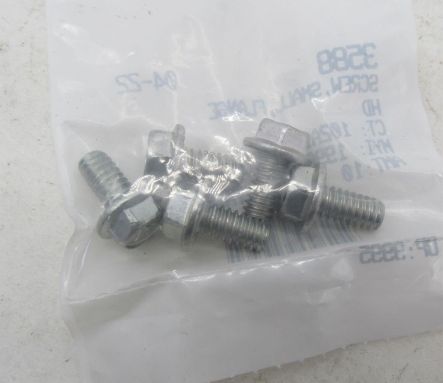 Lot of 5 Harley-Davidson Genuine NOS Small Flange Screws 3588