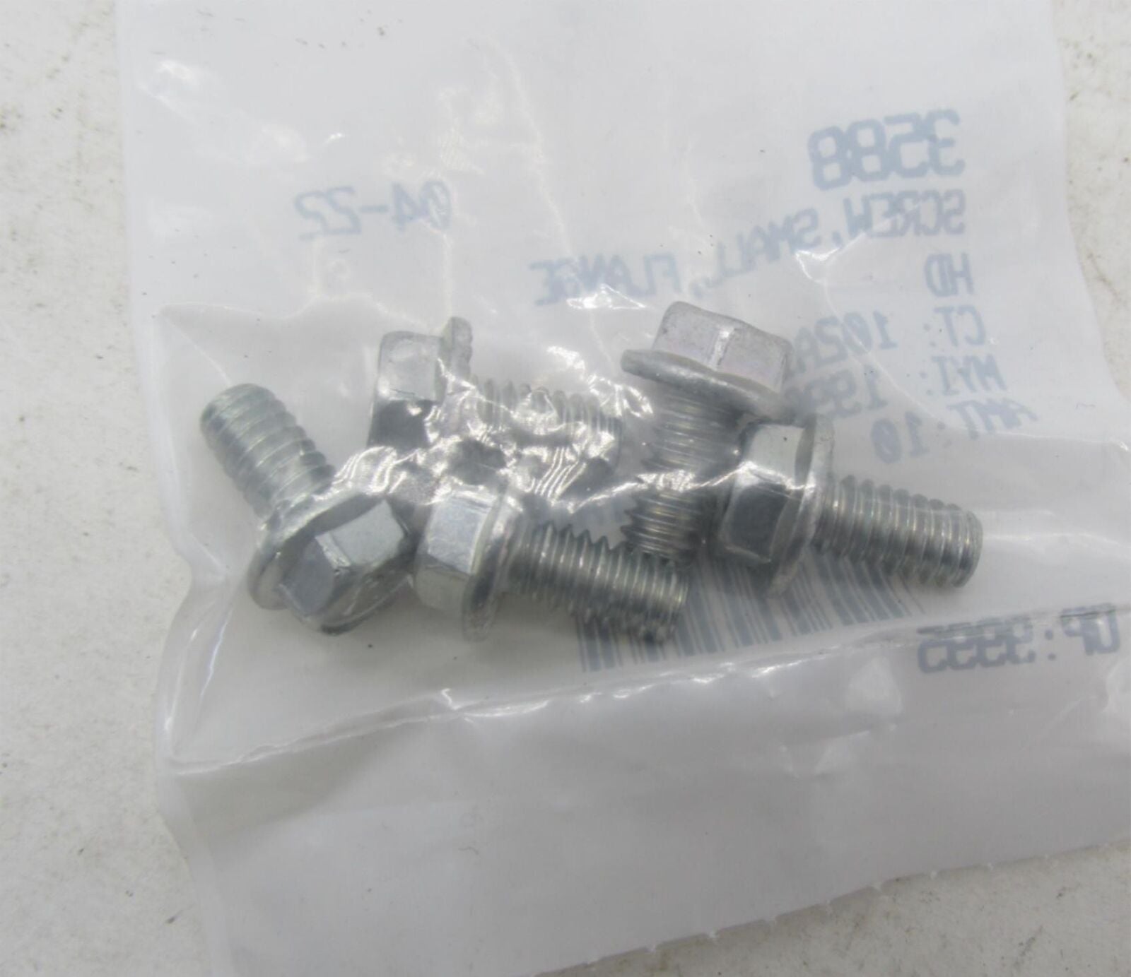 Lot of 5 Harley-Davidson Genuine NOS Small Flange Screws 3588