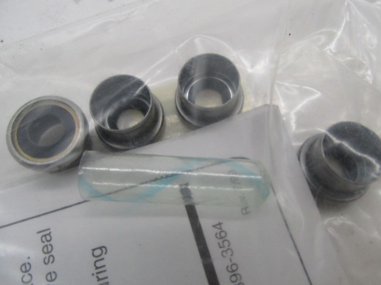 Harley-Davidson NOS K-Line Valve Stem Seals Seal Kit 4818004-86