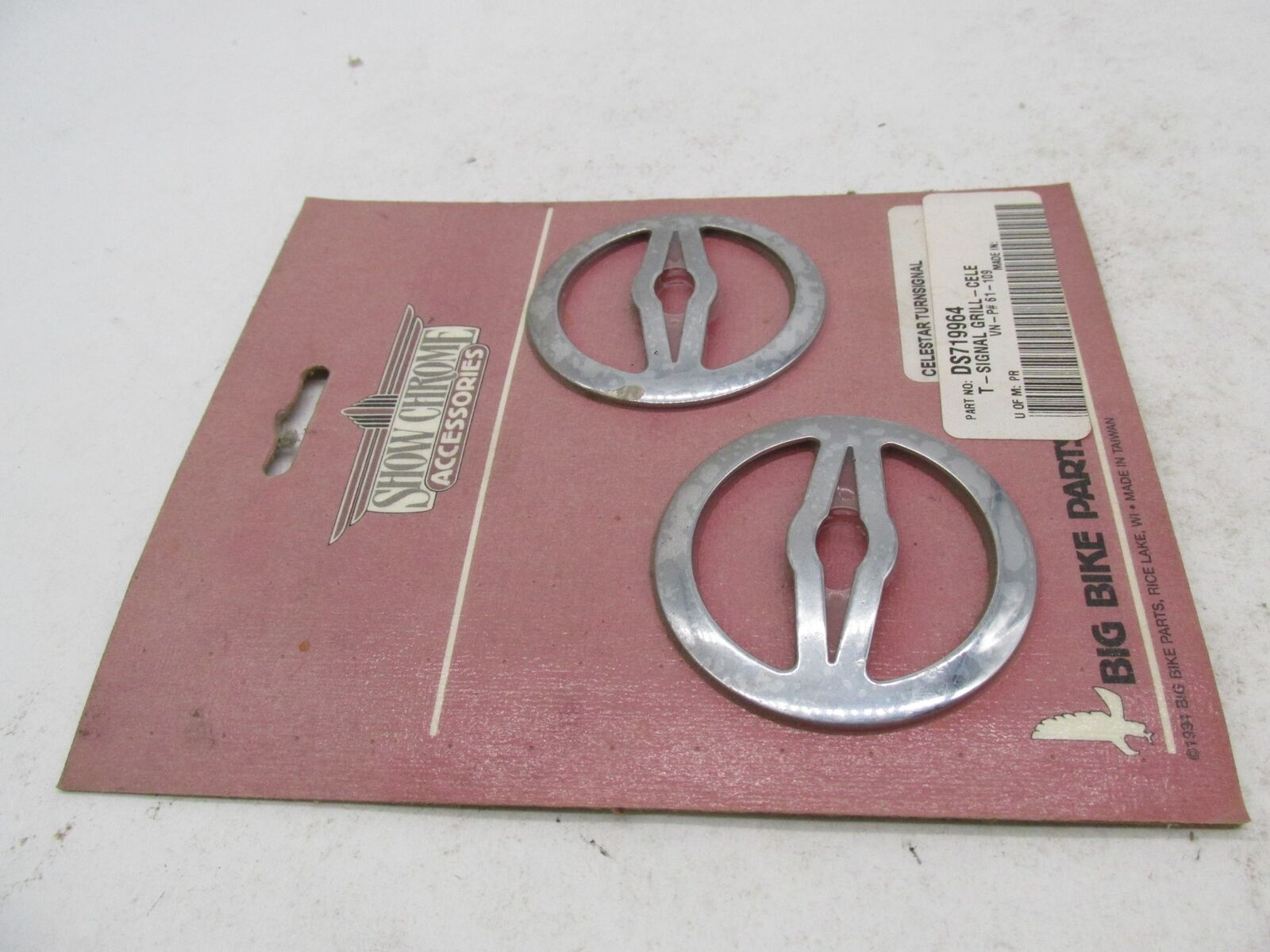 Pair of Show Chrome Honda Yamaha Turn Signal Celestar Grills DS719964 61-109