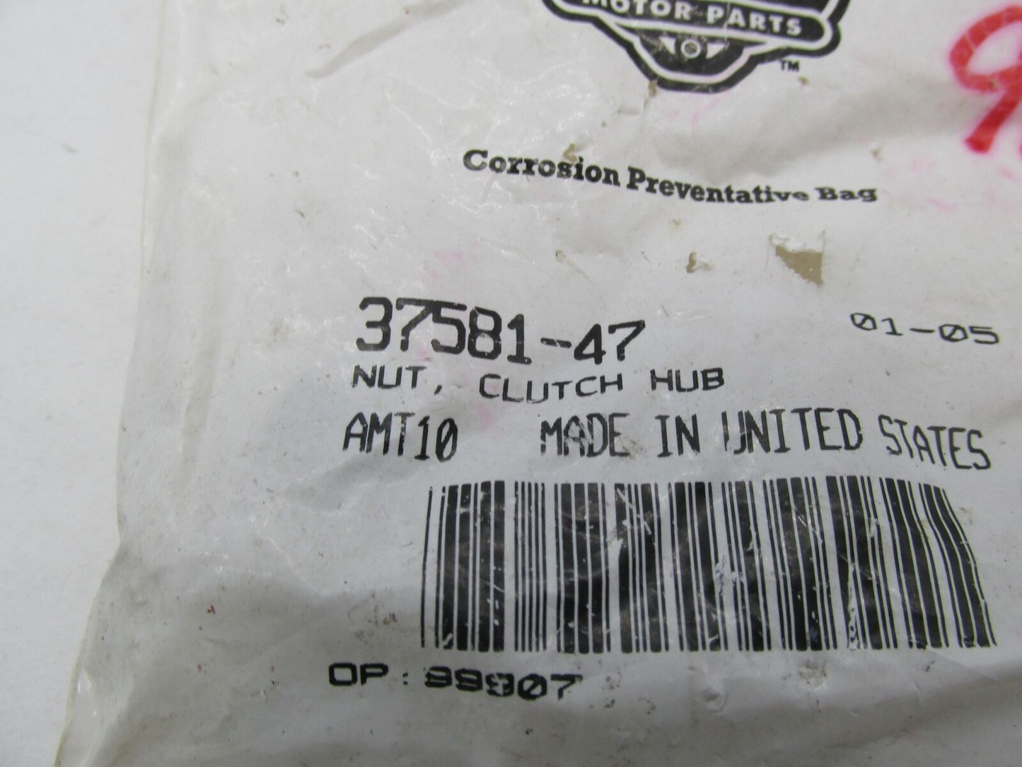 Lot of 8 Harley Davidson Genuine NOS Clutch Hub Nuts 37581-47