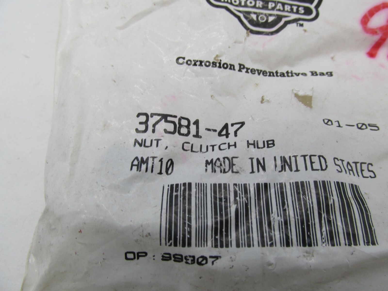 Lot of 8 Harley Davidson Genuine NOS Clutch Hub Nuts 37581-47