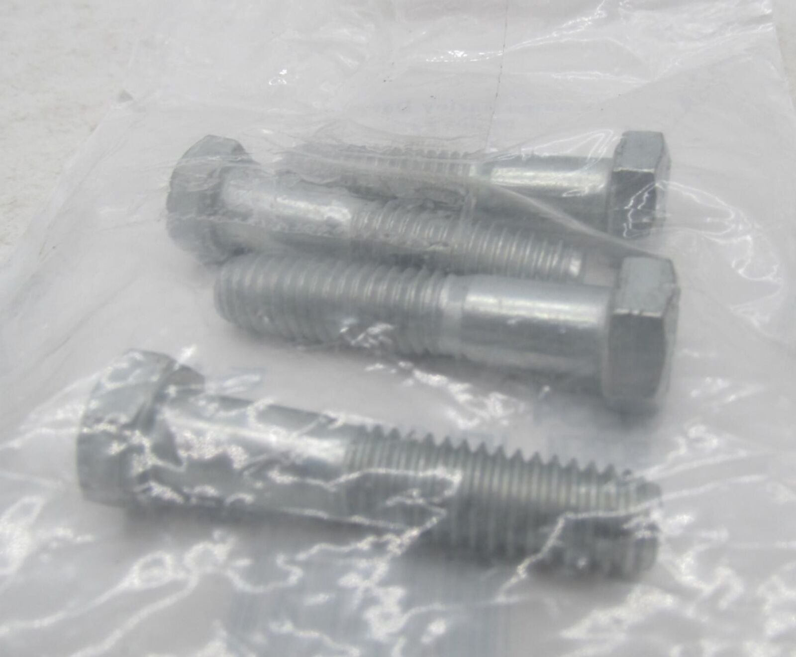 Lot of 4 Harley-Davidson Genuine NOS Hex Head Cap Screws 3554