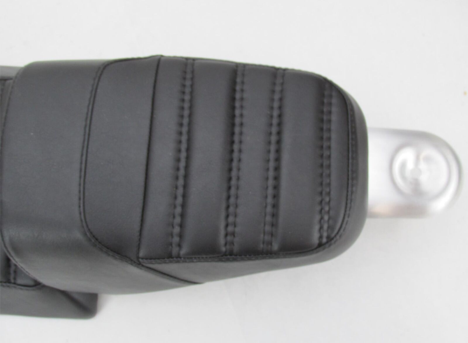 Harley-Davidson Genuine NOS Screamin Eagle 14+ Touring Black Drag Seat 52000452