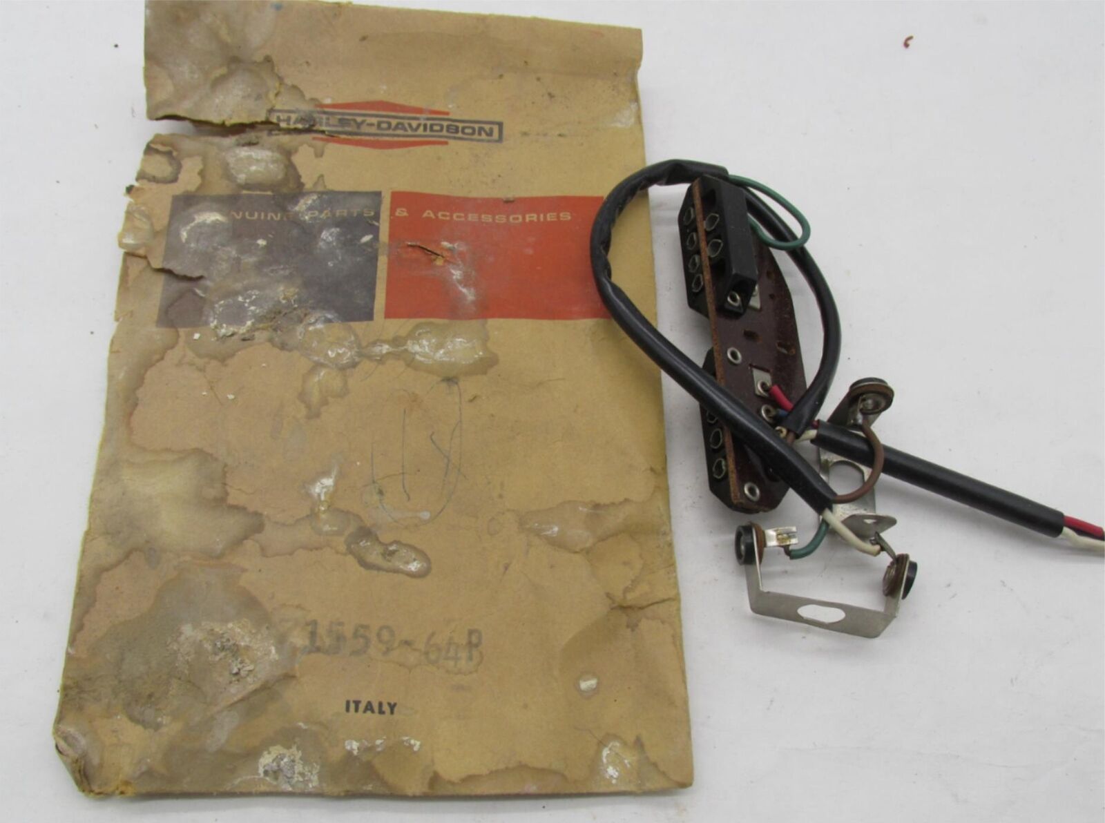 Harley NOS Aermacchi 64’ Sprint C H Headlamp Wiring Terminal Board 71559-64P