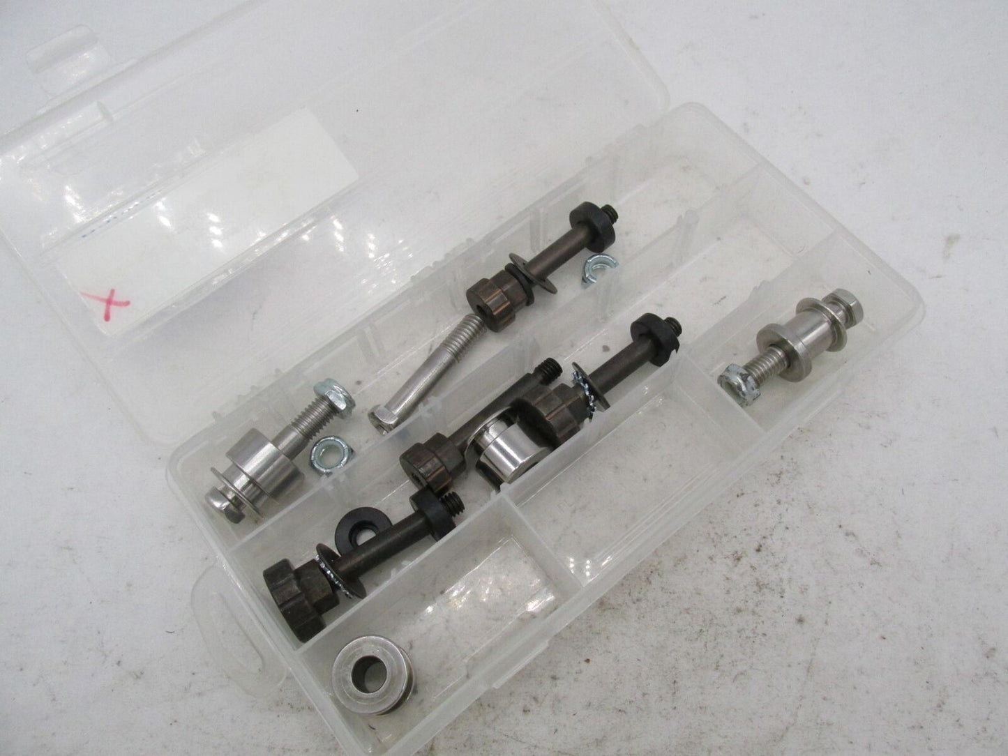 Mixed Lot of Harley Davidson Bubbas Saddlebag Hardware QRSY2KD