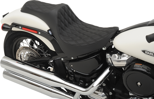 Drag Specialties Predator III Seat Double Diamond 0802-1145