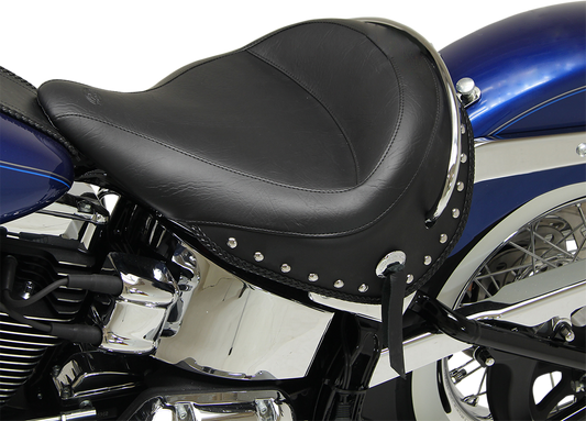 Mustang Wide Solo Seat 76231