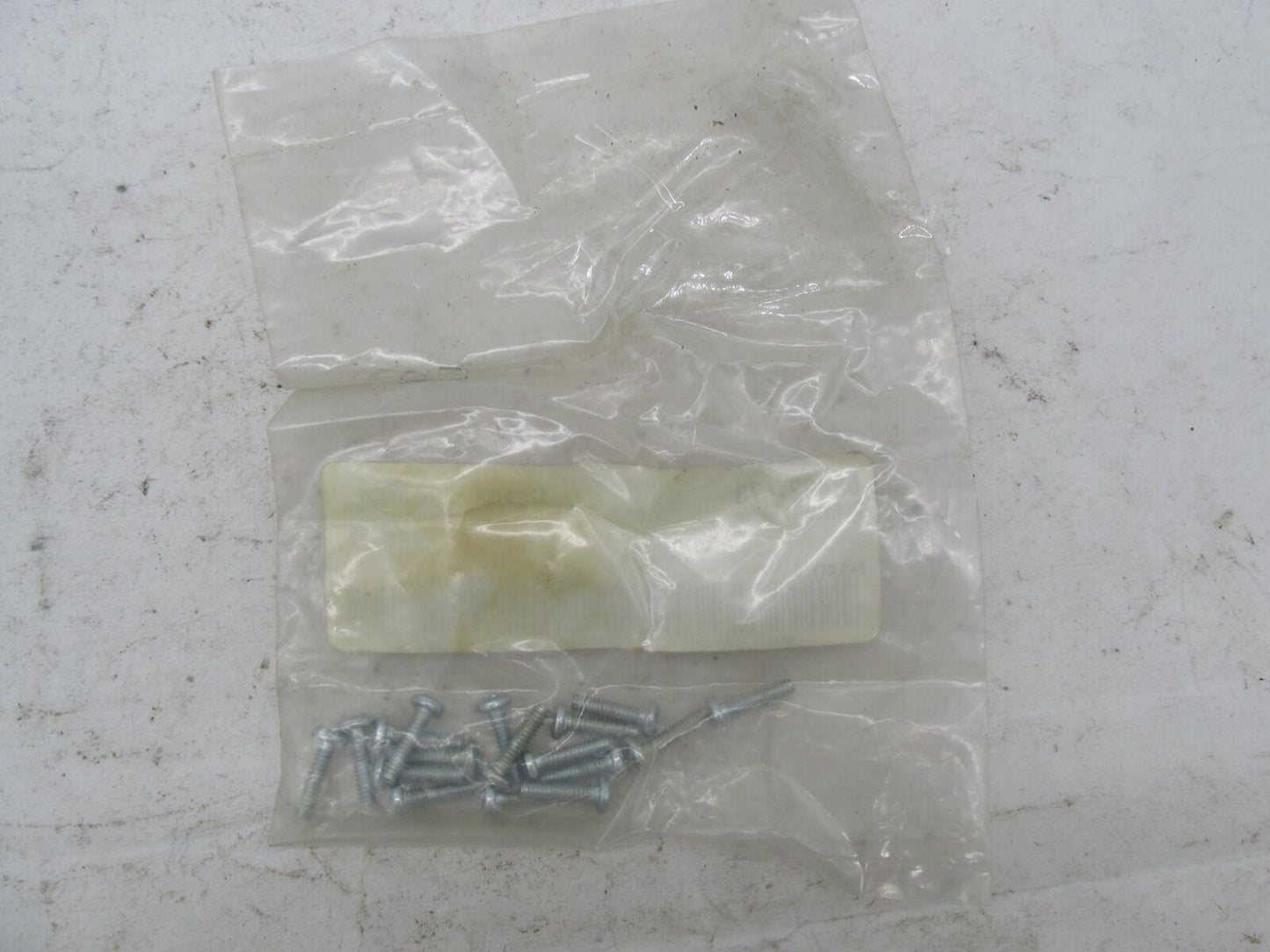 Lot of 17 Harley Davidson Genuine NOS Tapping Screws 68482-73