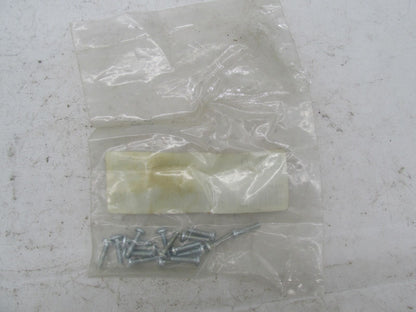 Lot of 17 Harley Davidson Genuine NOS Tapping Screws 68482-73