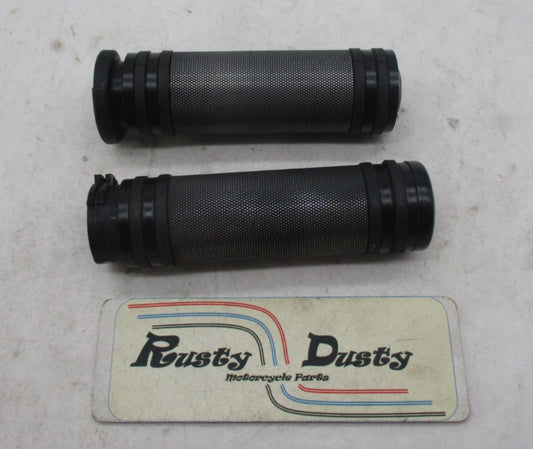 Pair of Harley Davidson Black Knurled Metal Handlebar Grips Missing Endcap