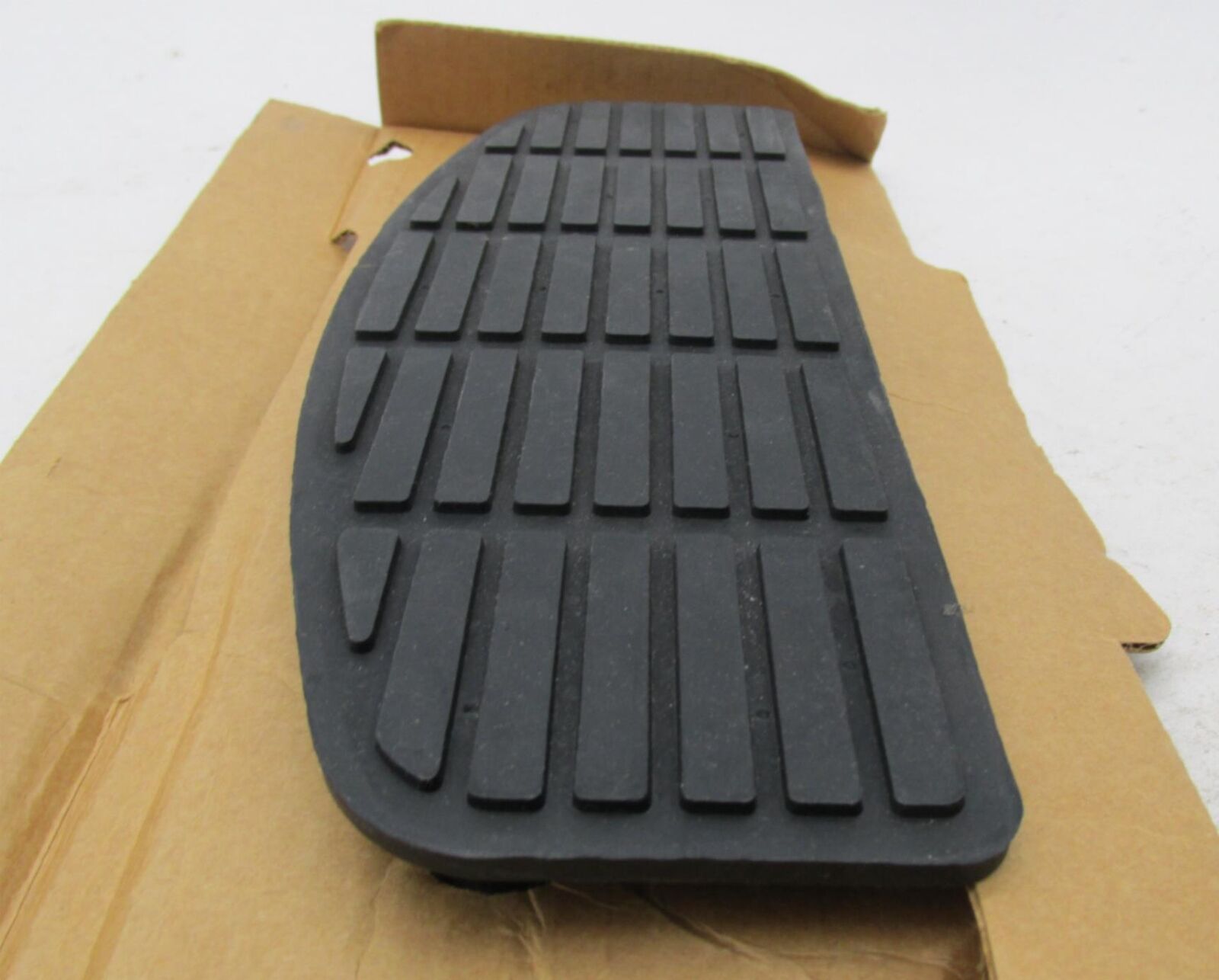 Harley Davidson Genuine NOS Single Floorboard Insert 56614-91A