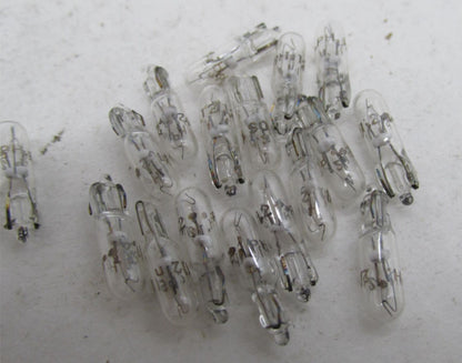 Lot of 17 Harley-Davidson Aermacchi Genuine NOS Indicator Lamp Bulbs 71092-74P
