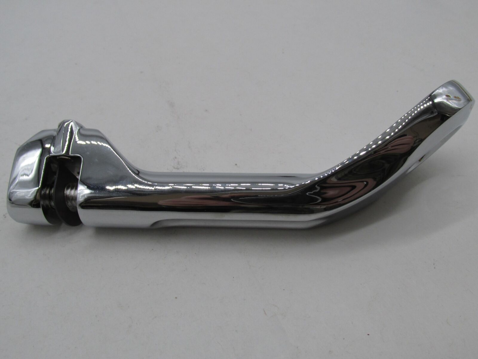 Harley Davidson Genuine NOS Chrome Right Extension Peg Assembly 50918-03A