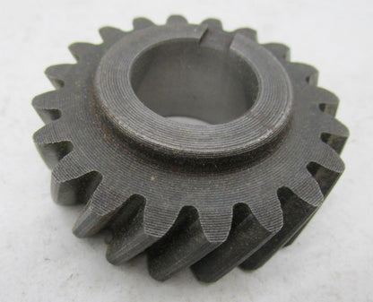 Harley Davidson Aermacchi NOS Transmission Gear Drive 37458-75P
