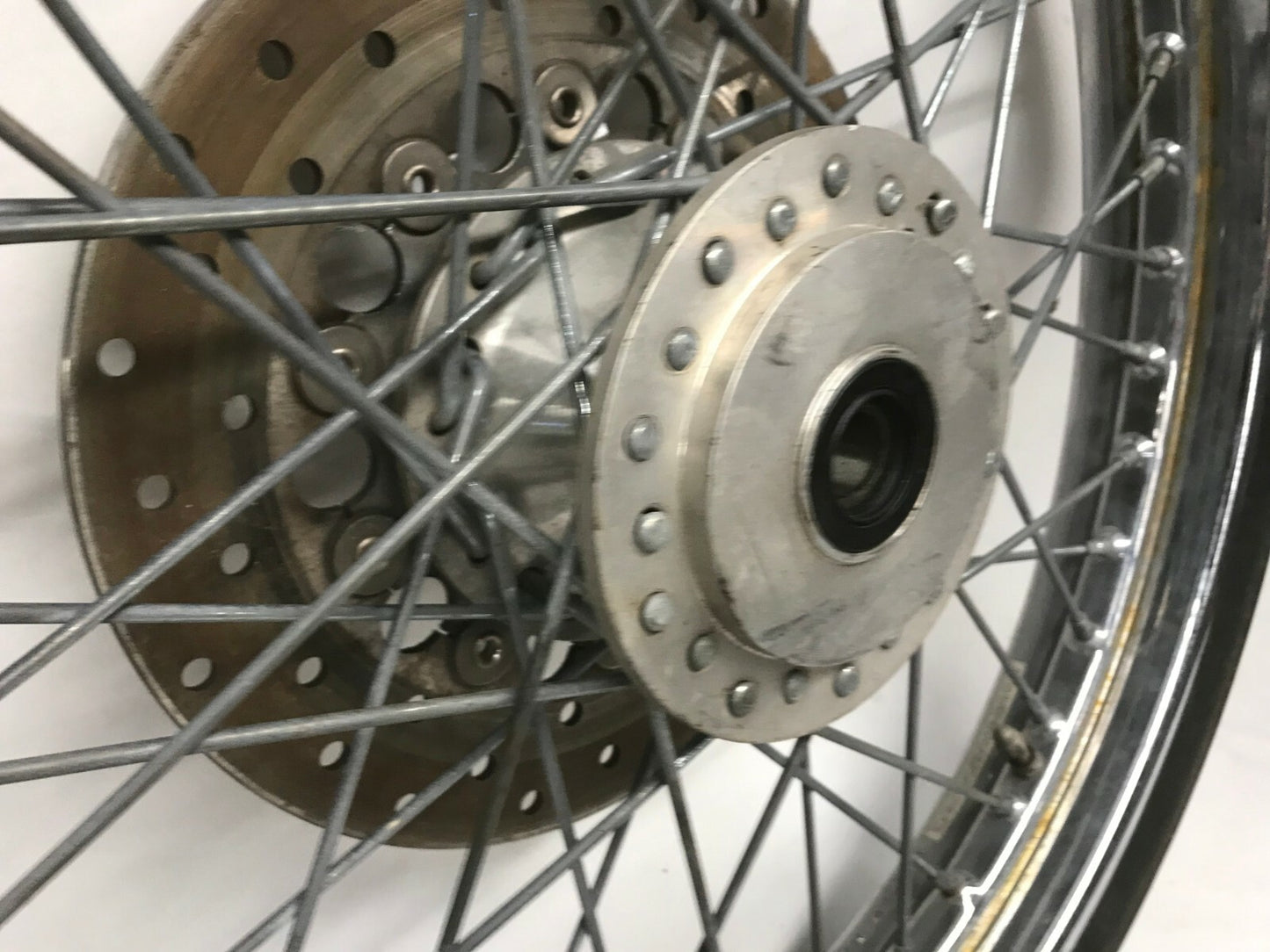 Harley Dyna 21in Front Wheel Rim T21-2.15 TLA w/ Tire & Rotor 44138-95