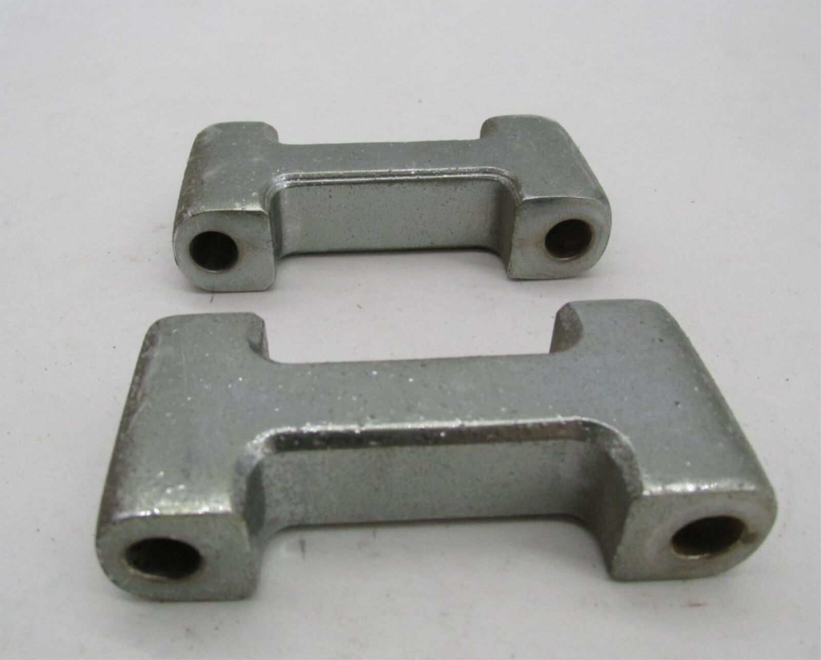 Pair of Universal Motorcycle 1.5" Fender Spacers Harley Honda Suzuki Yamaha