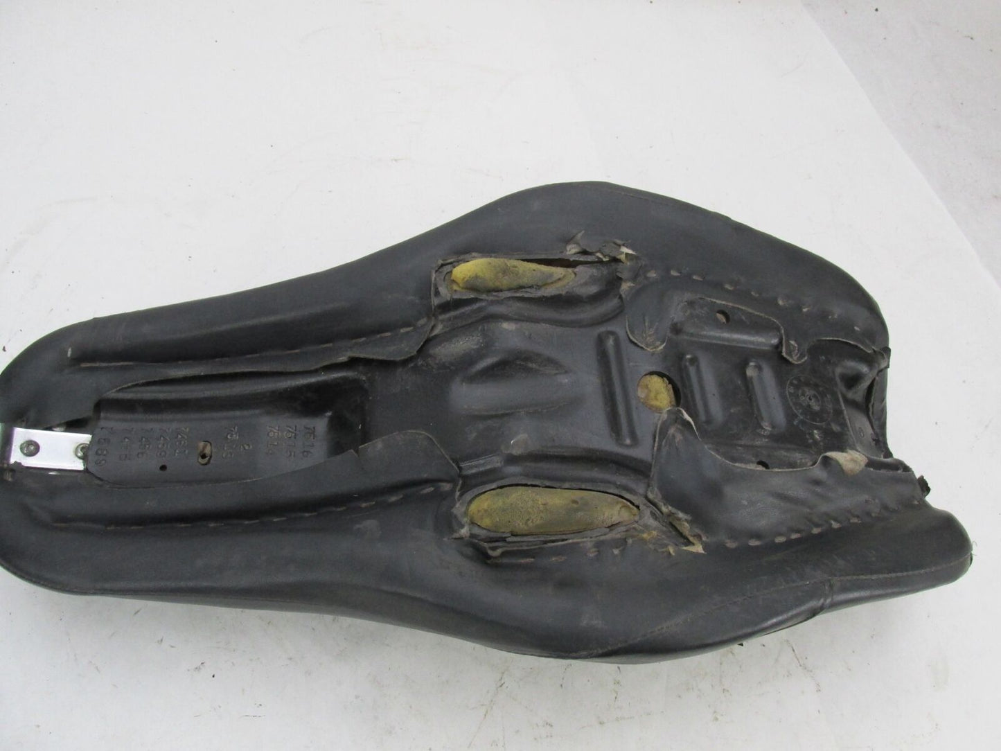 Harley Genuine Dyna FXDX BAR & SHIELD Low Rider Super Wide Glide Seat 2004-2005