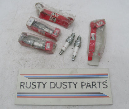 Lot of 4 Champion Spark Plugs 76