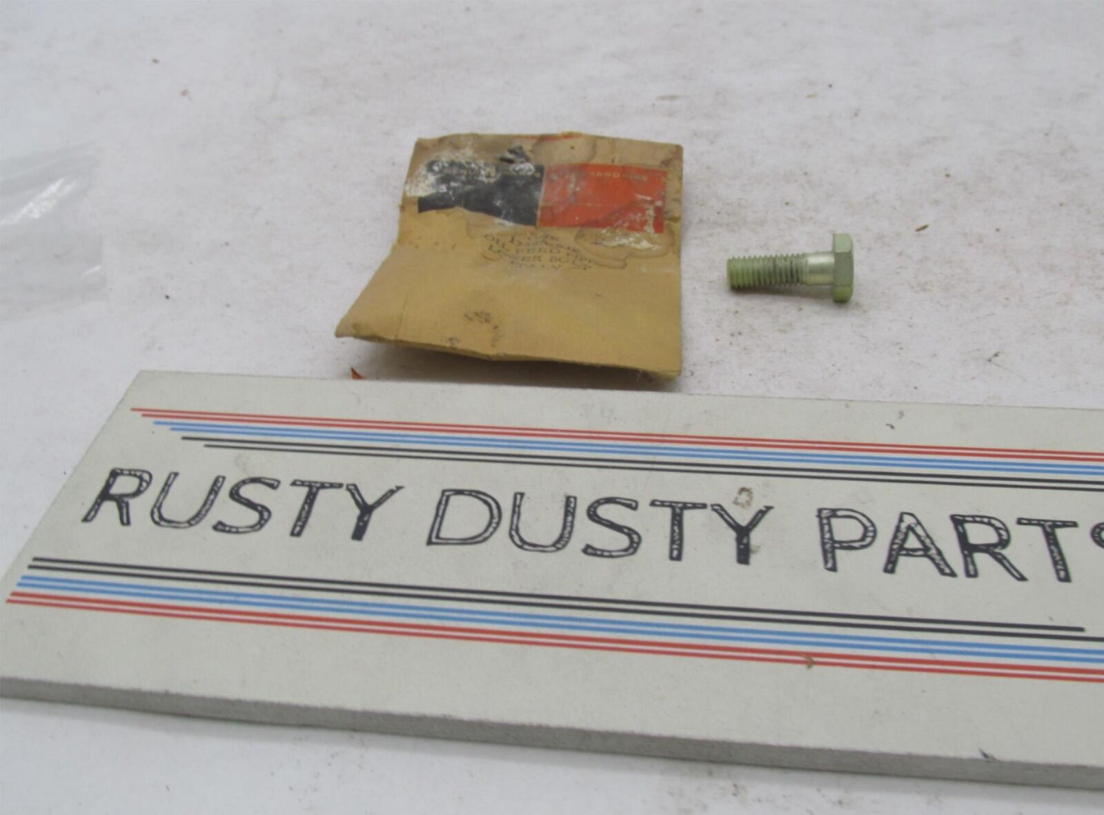 Harley-Davidson Aermacchi Genuine NOS Oil Feed Pipe Lower Bolt 17325-61P