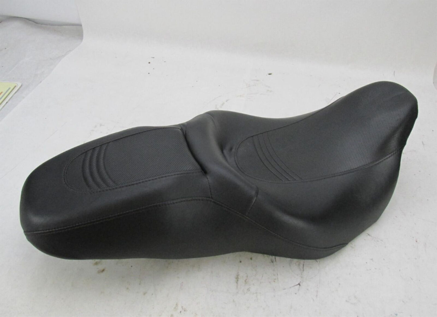 Harley Davidson Genuine Stock Touring Road King Electra Glide Black Seat