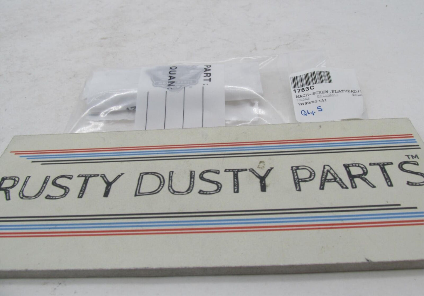 Lot of 5 Harley-Davidson Genuine NOS Flathead Screws 1783C