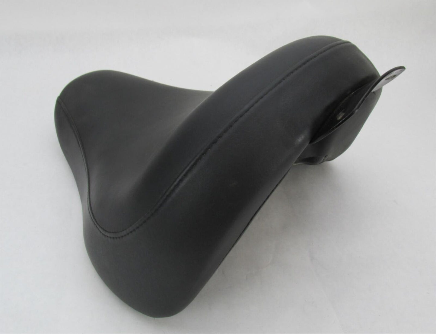 Harley Davidson Genuine Stock 07-17 Softail Fat Boy Solo Seat