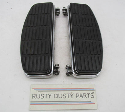 Pair of Harley-Davidson Genuine Driver Floorboards Base Plates and Rubber Pads