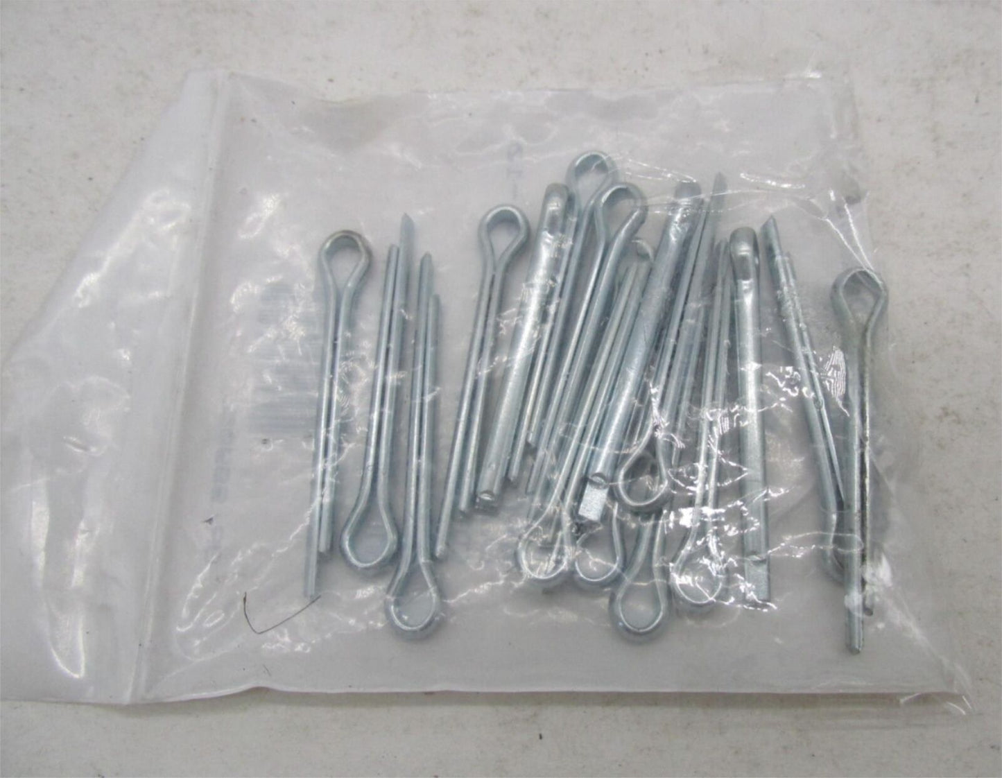 Lot of 17 Harley-Davidson Genuine NOS Cotter Pins 559