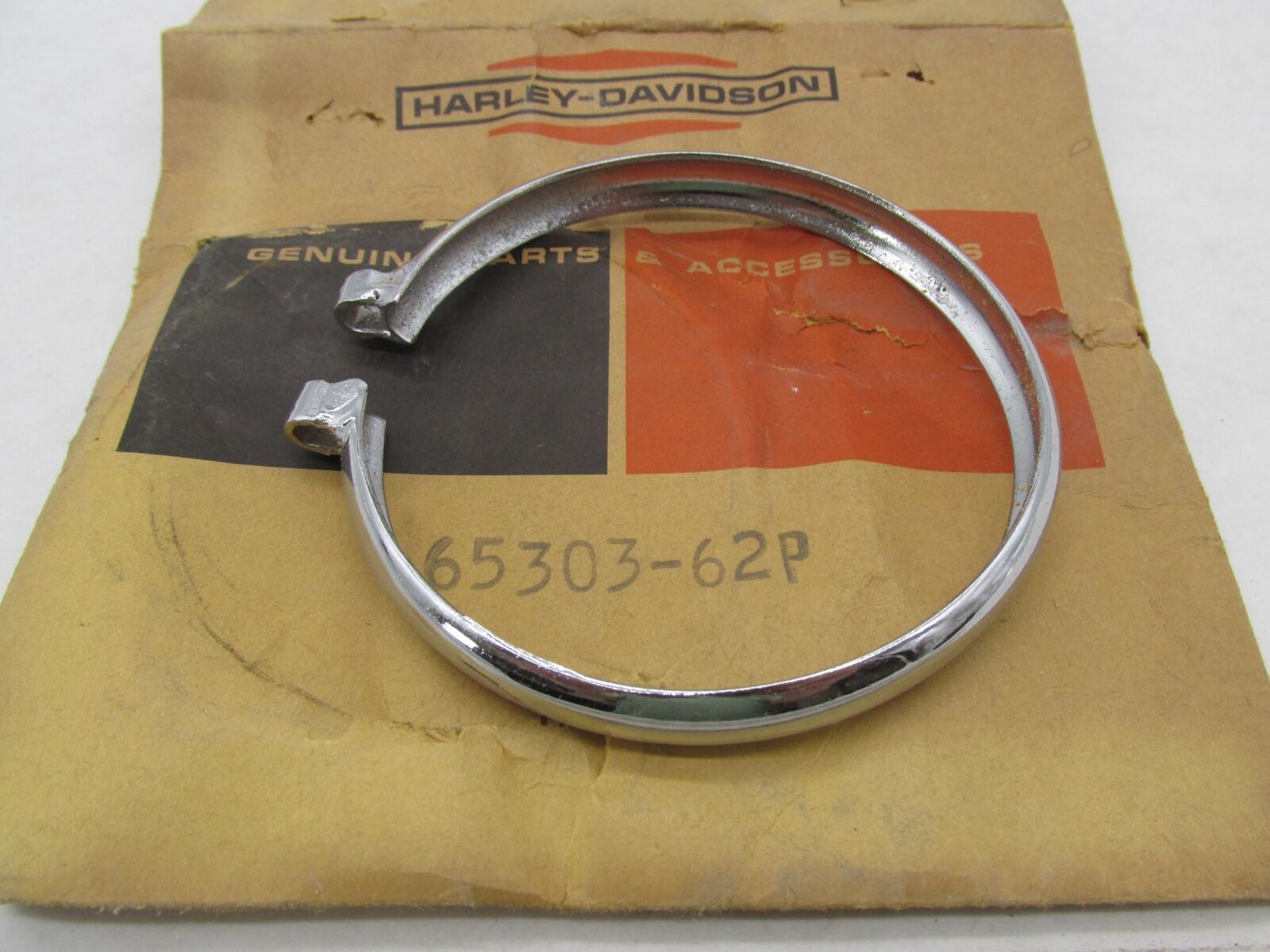 Harley-Davidson Genuine NOS Aermacchi Chrome Muffler Tip Trim Ring 65306-62P