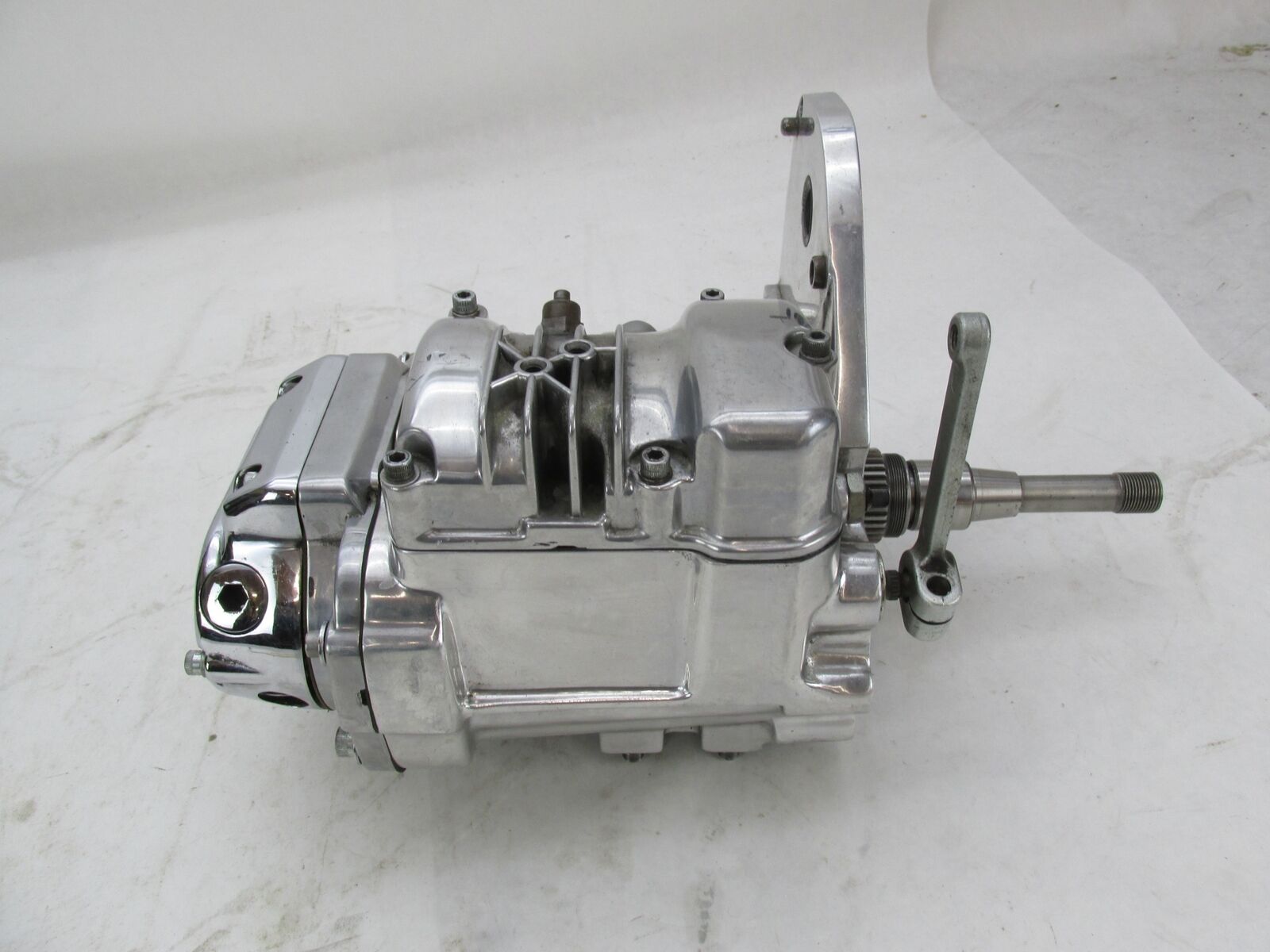 Harley Accessories Unlimited 6 Speed Polished Chrome Transmission D6560871