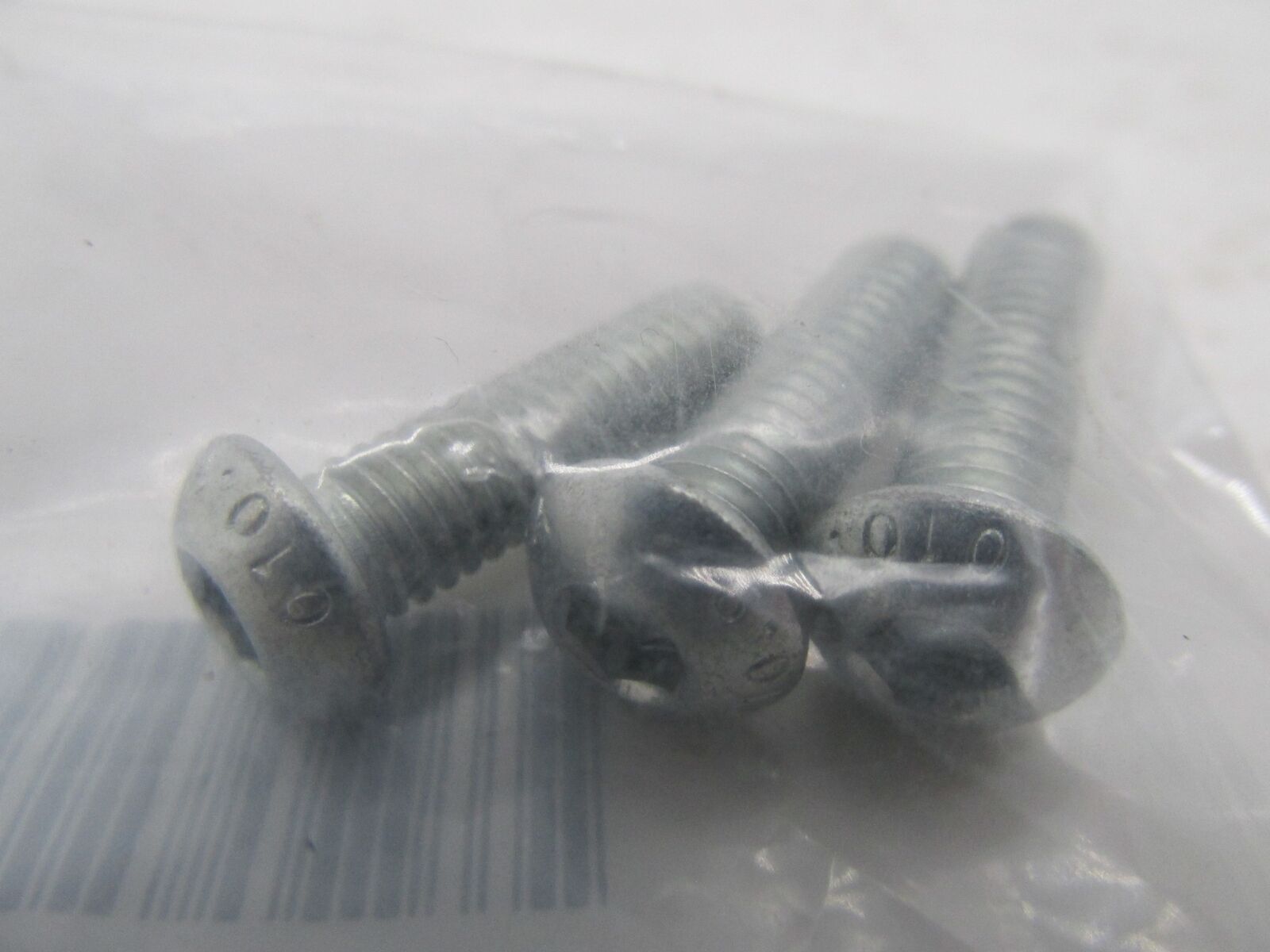 Lot of 3 Harley-Davidson Genuine NOS Hex Button Head Cap Screws 3832M