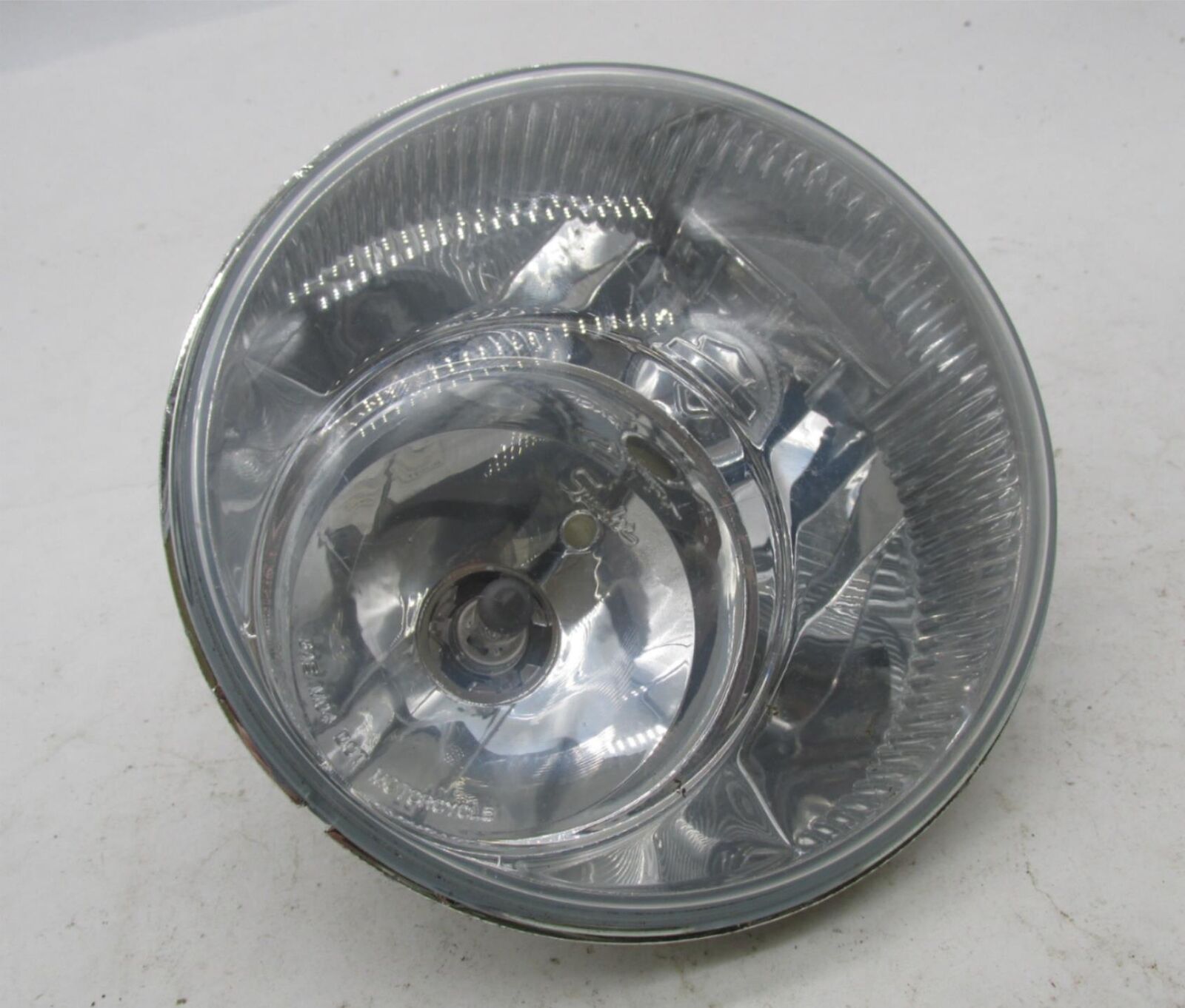 Harley-Davidson Genuine Touring Adaptive Halogen Headlight Assembly 585492