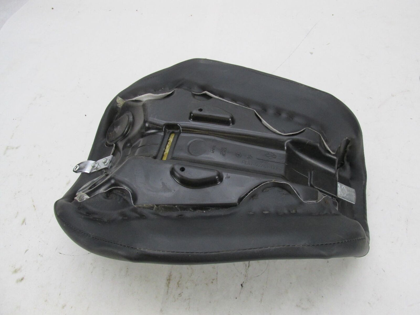 Harley Davidson Genuine 2006 - 17 Dyna Solo Seat FXD FXDB FXD