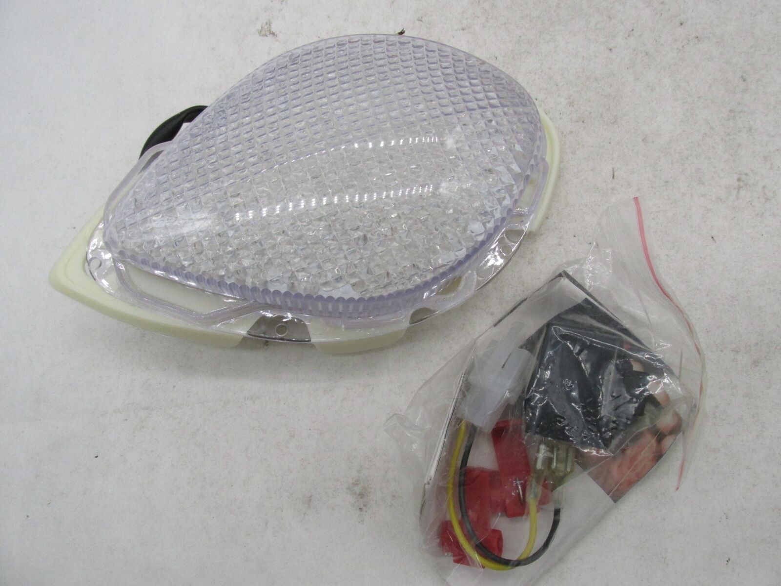 Topzone 04-08 Yamaha Roadstar LED Integrated Turn Signal Tail Light TZH-168-INT