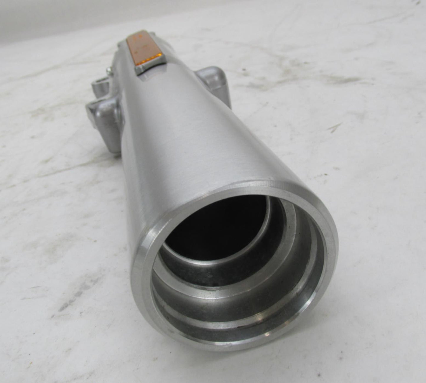 Harley Davidson Genuine Stock Left Lower Fork Leg Slider 46495-09 G5B3-10-L