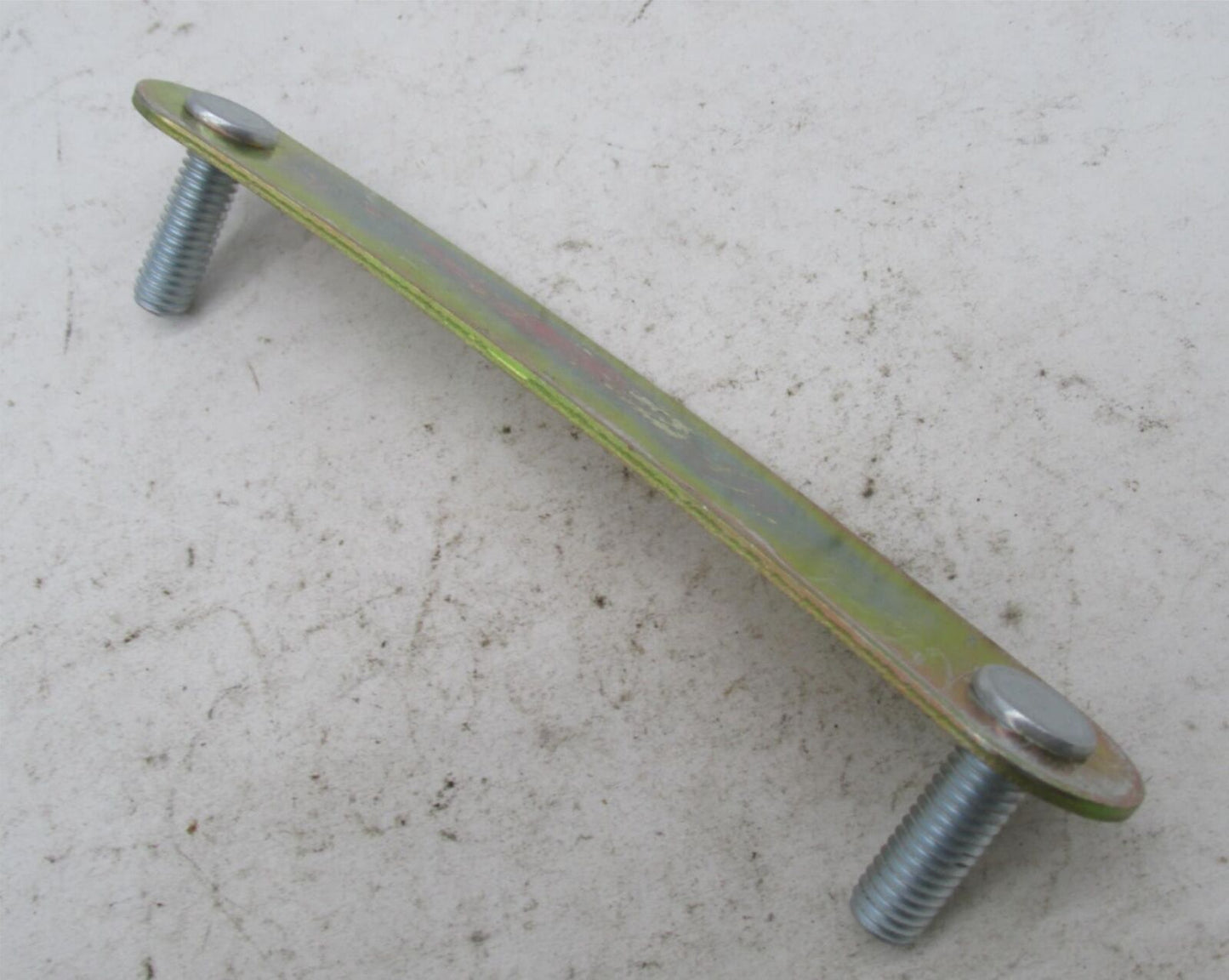 Harley Davidson Genuine Right Fender Mounting Bracket 59463-04