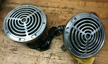 Lot of (2) ROOTS MEGASONIC HIGH TONE 395 HZ 12V HORN +LOW TONE 315 HZ