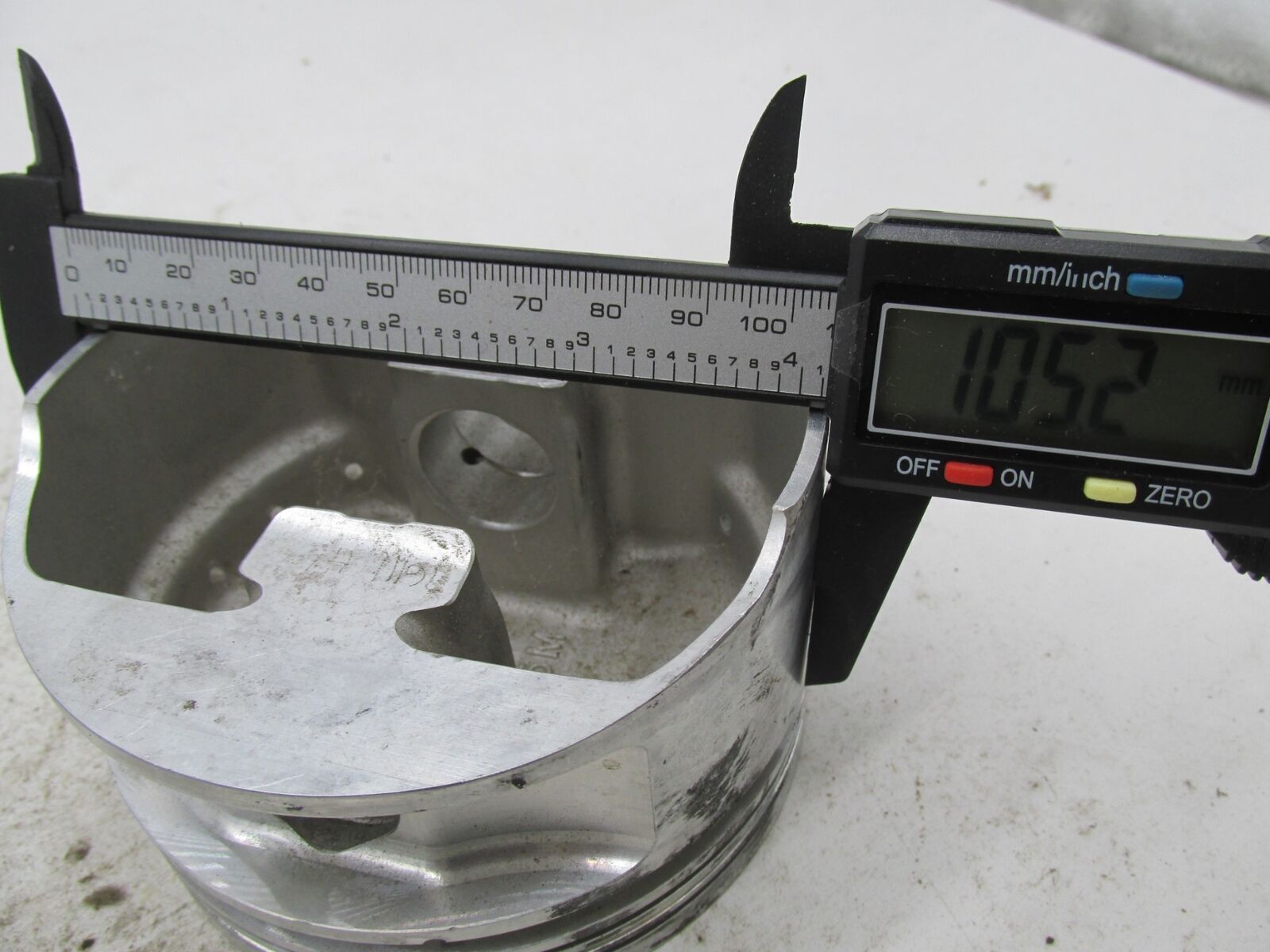 Pair of Harley Davidson Ross NOS High Performance Over Sized 105MM Pistons