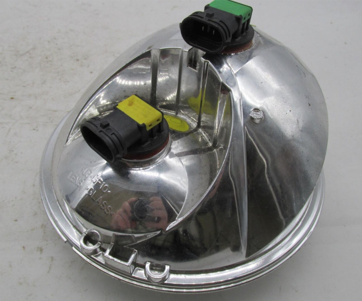 Harley-Davidson Genuine Touring Adaptive Halogen Headlight Assembly 585492