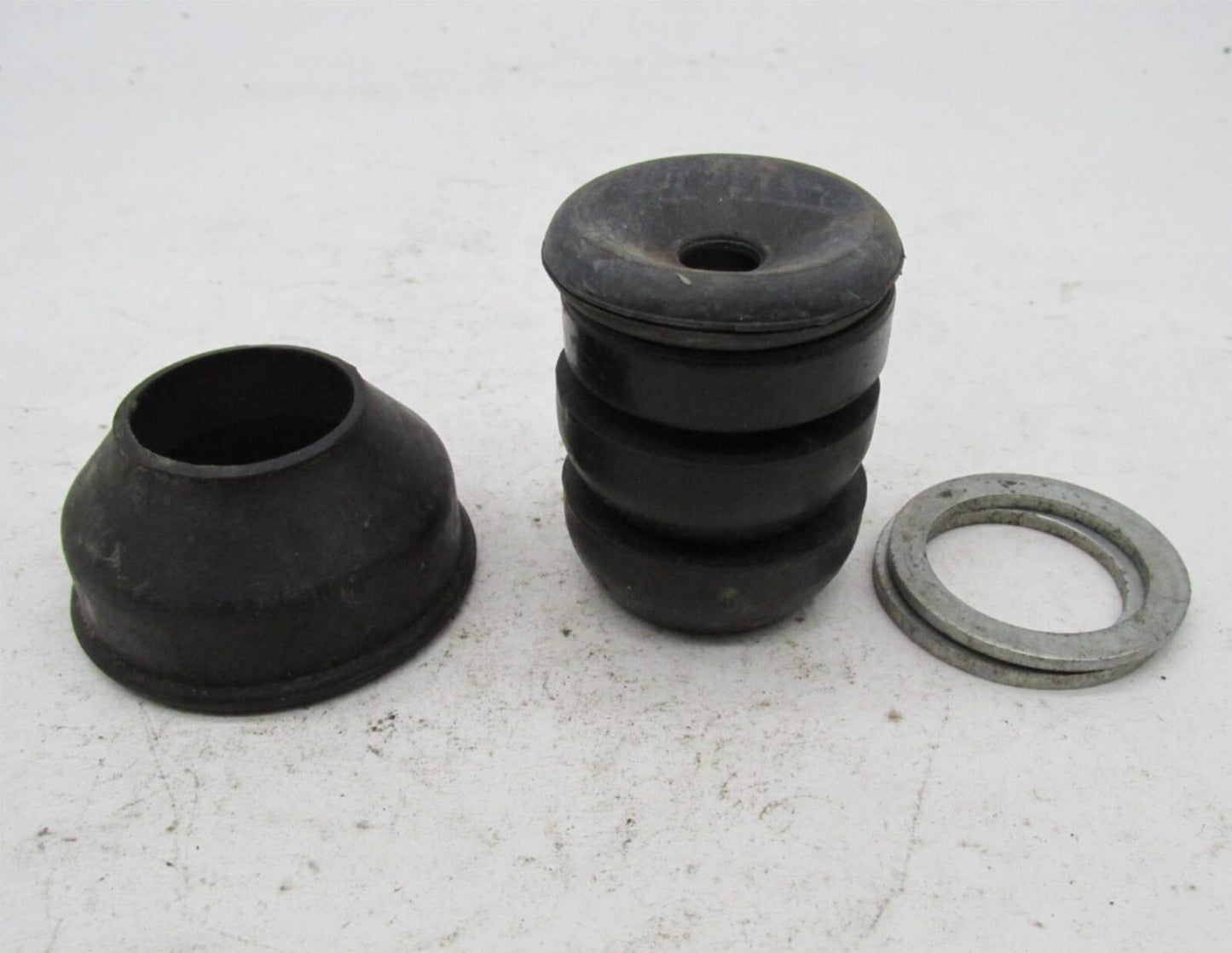 Mixed Lot of Vintage Triumph BSA Fork Seals Dust Boots Rubbers