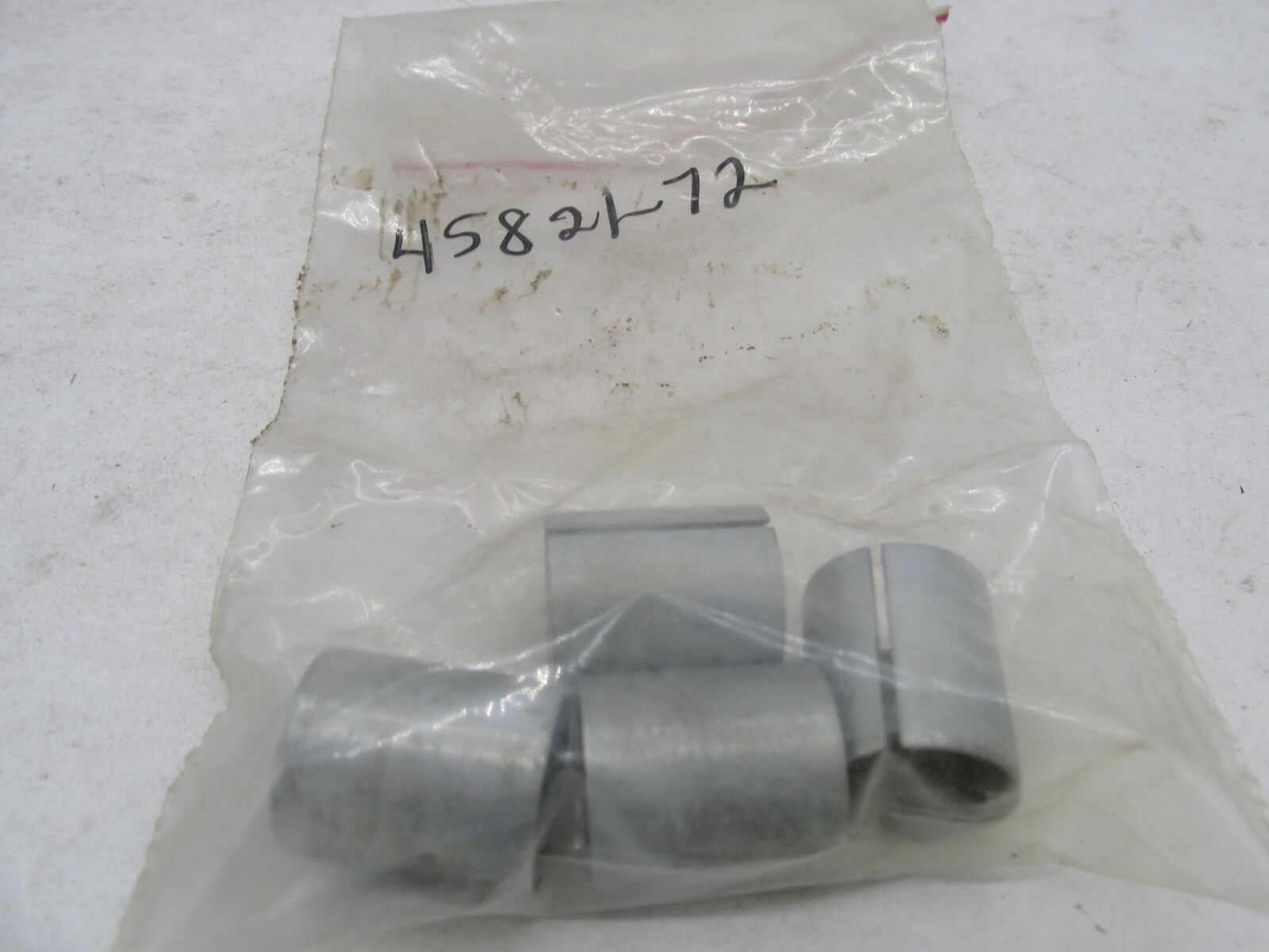 Lot of 4 Harley-Davidson Genuine NOS Caliper mounting Bracket Bushings 45821-72