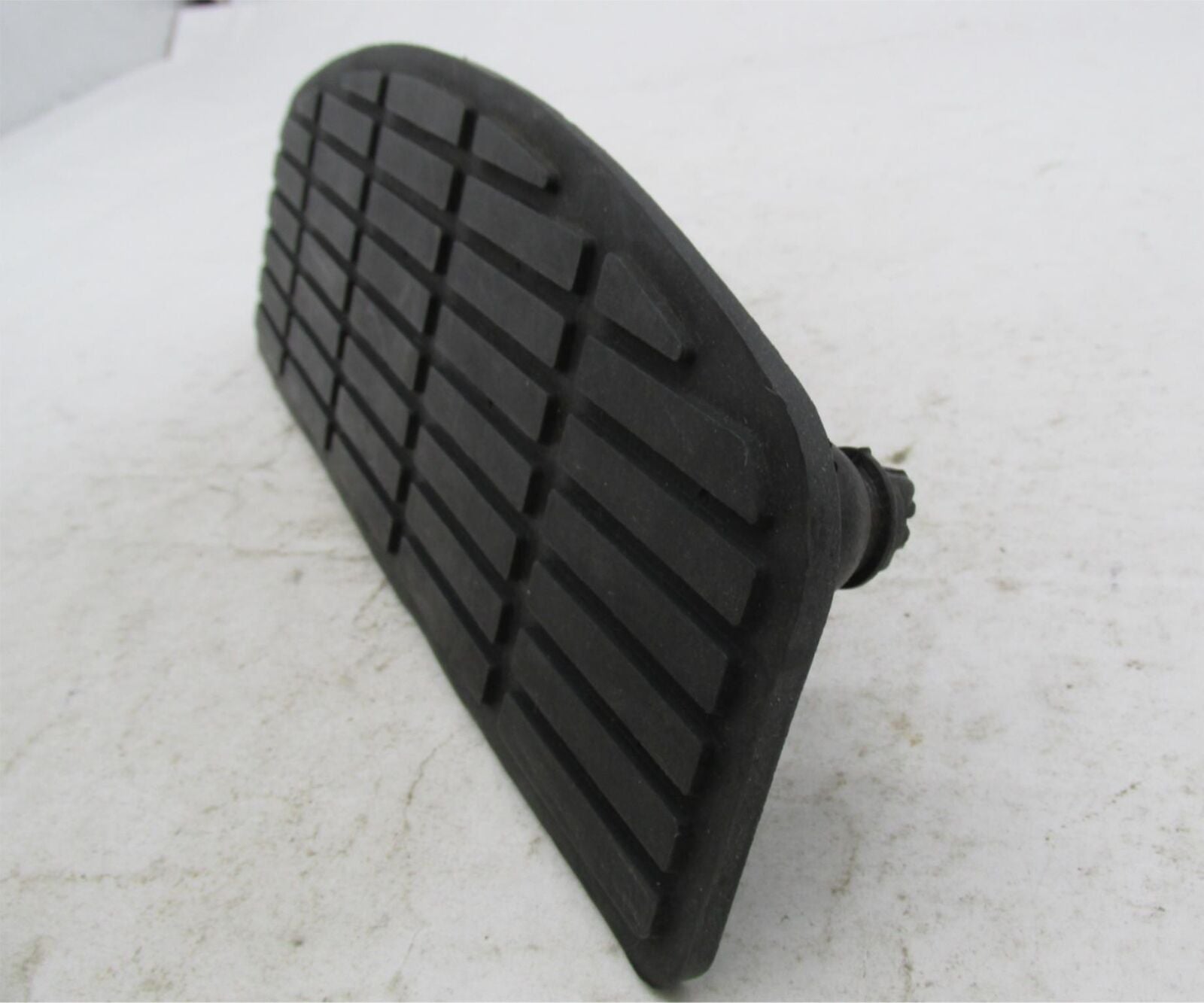 Harley Davidson Genuine NOS Single Floorboard Insert 56614-91A